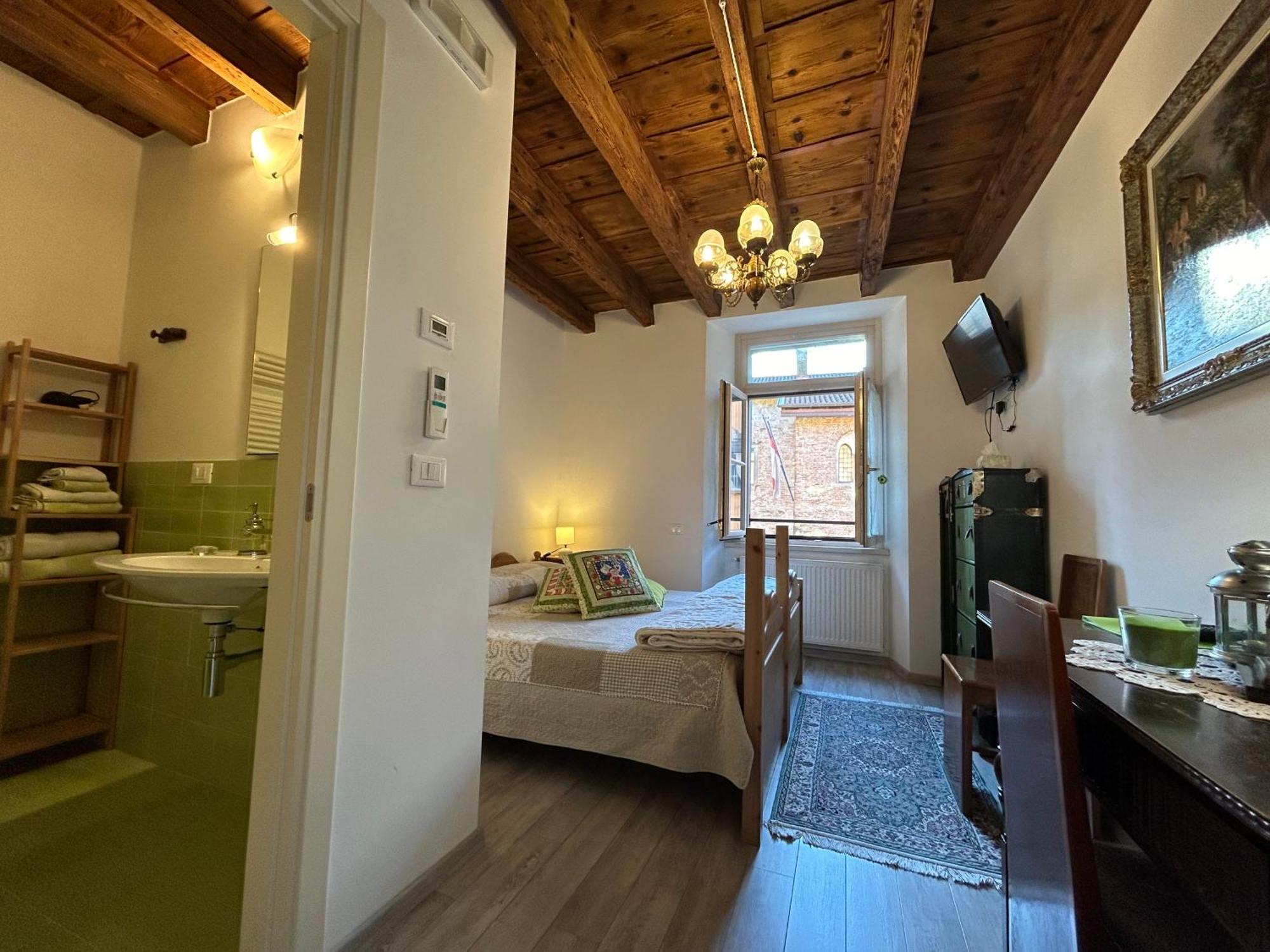 Bed and Breakfast Domus Iulii Чивидале-дель-Фриули Экстерьер фото